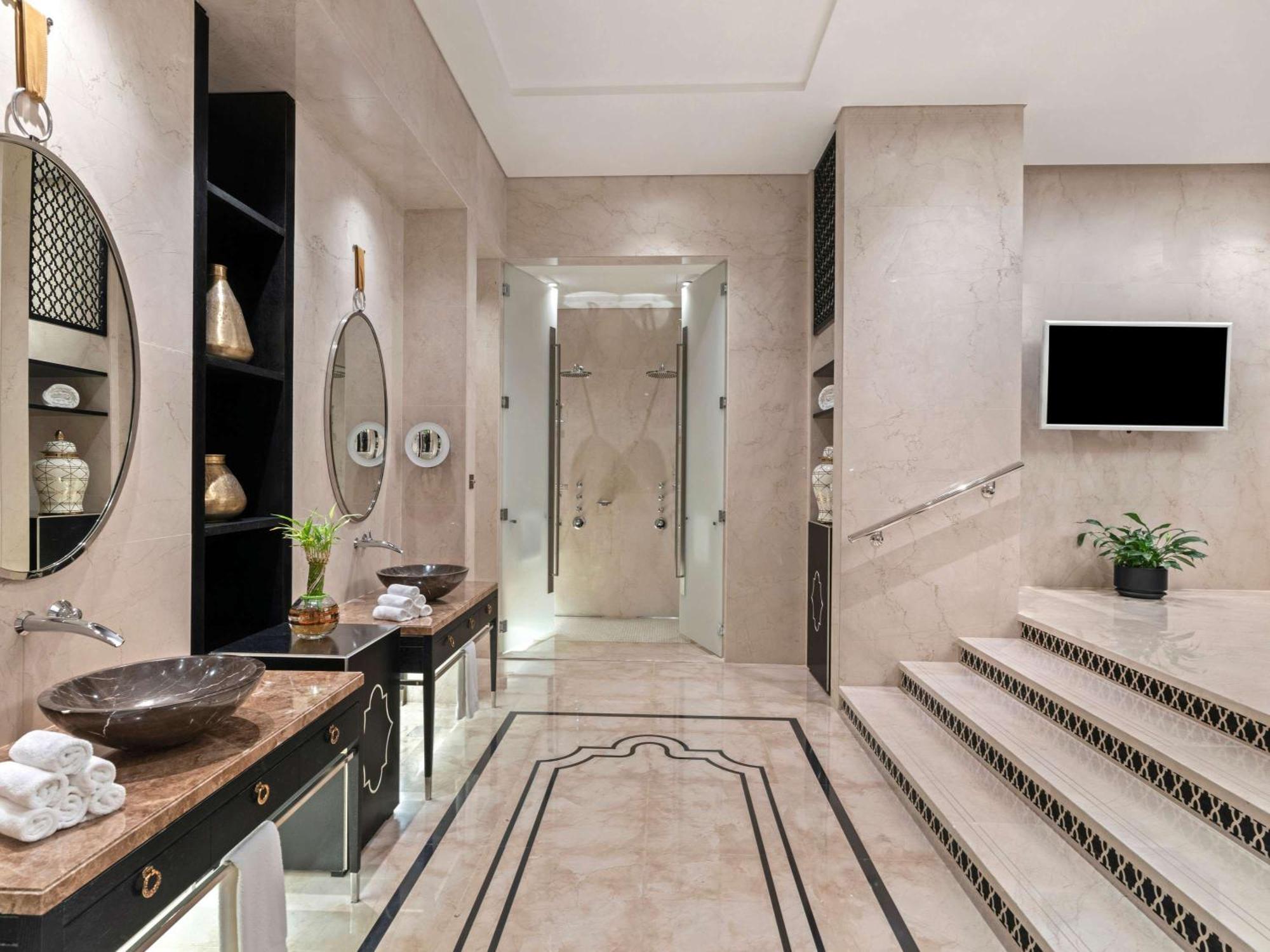 Rixos Marina 5* أبو ظبي