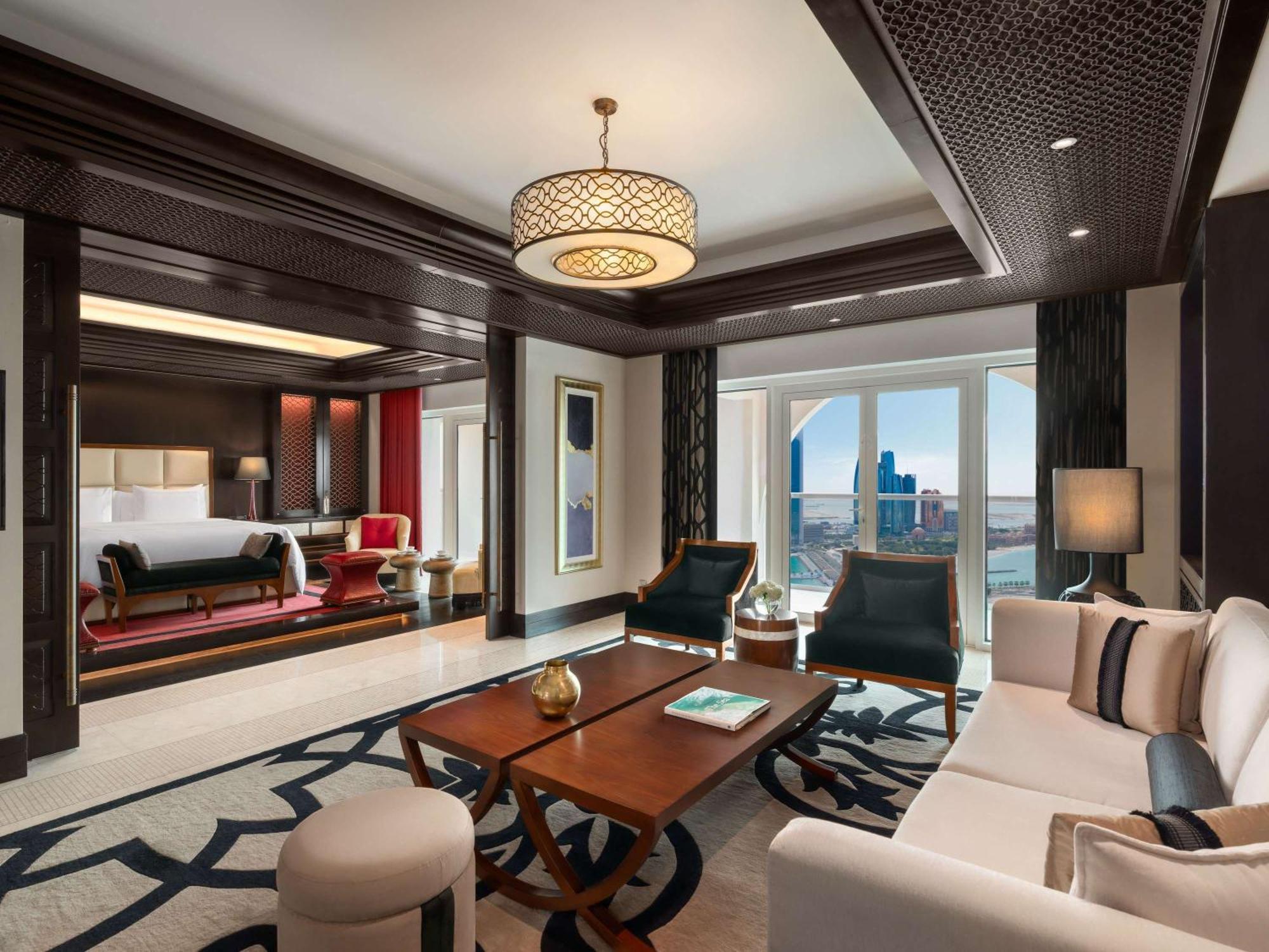 Rixos Marina فندق 5*